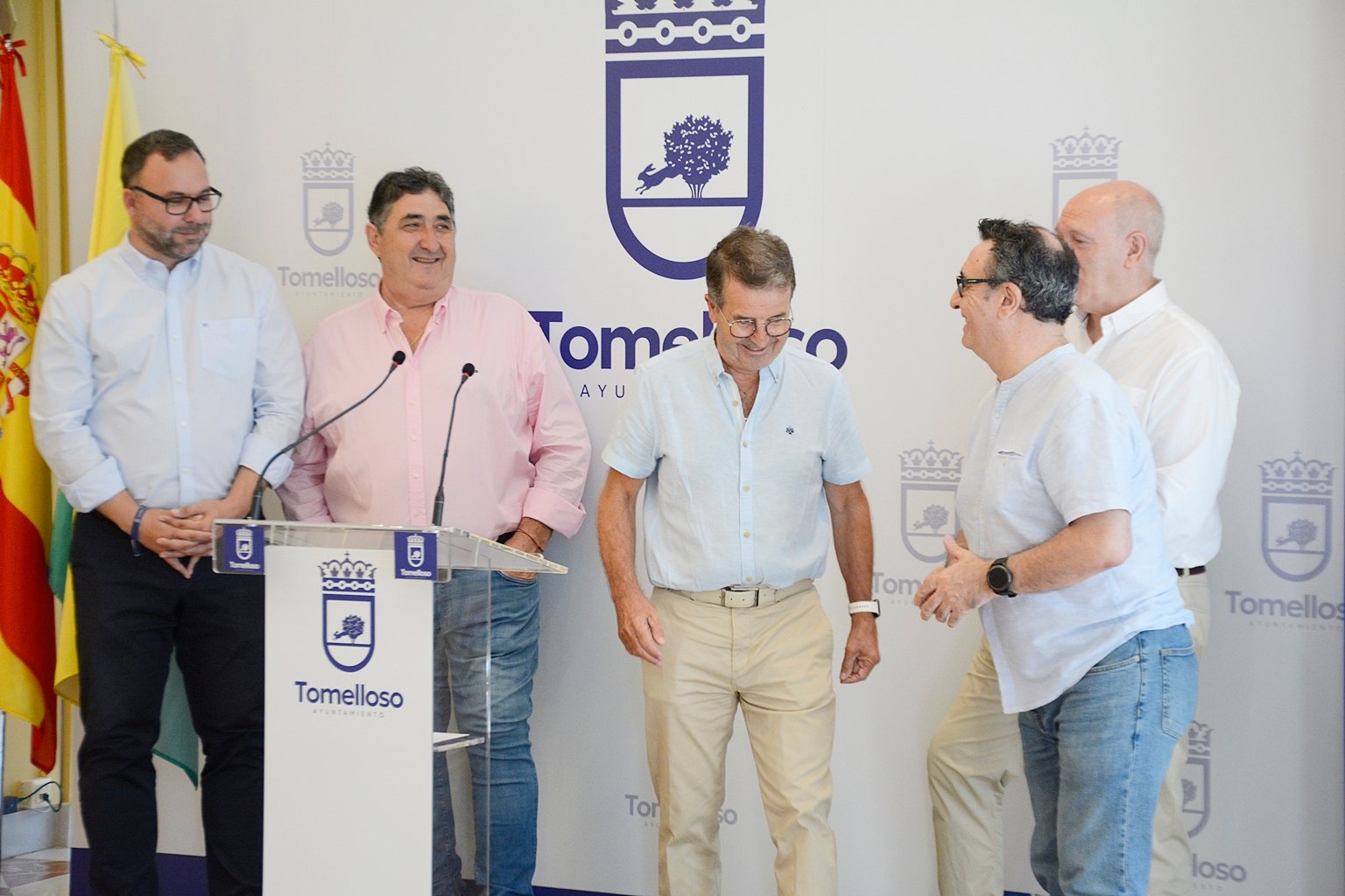 Comparte este contenido en Twitter