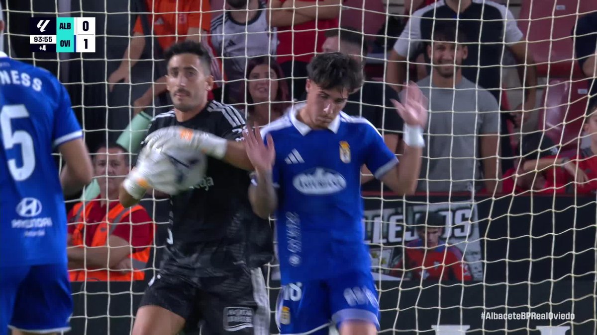 El Albacete cae ante el Oviedo y sigue sin puntuar en el inicio de la liga