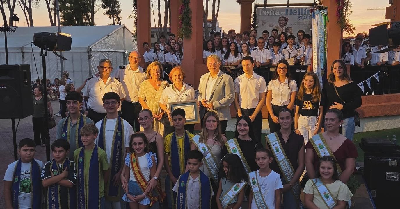 La Feria de Hellín se inaugura con un emotivo homenaje a la Unión Musical Santa Cecilia