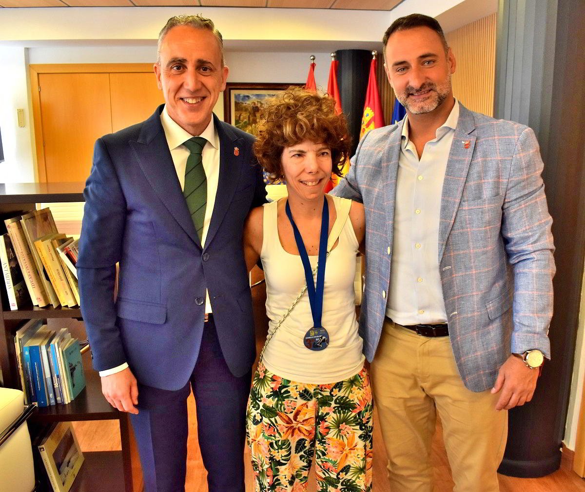El Ayuntamiento de Puertollano rinde tributo a María Coronel, medalla de bronce en blind tennis