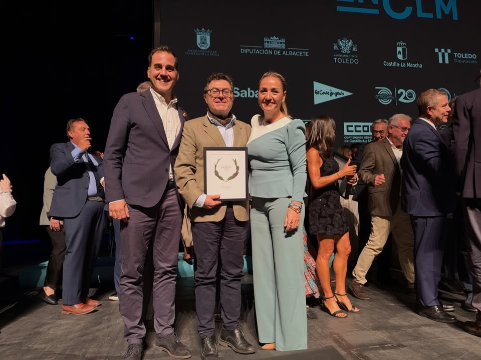 El Ayuntamiento de Talavera de la Reina rinde tributo a los galardonados en la VIII Gala de los Premios Excelentes