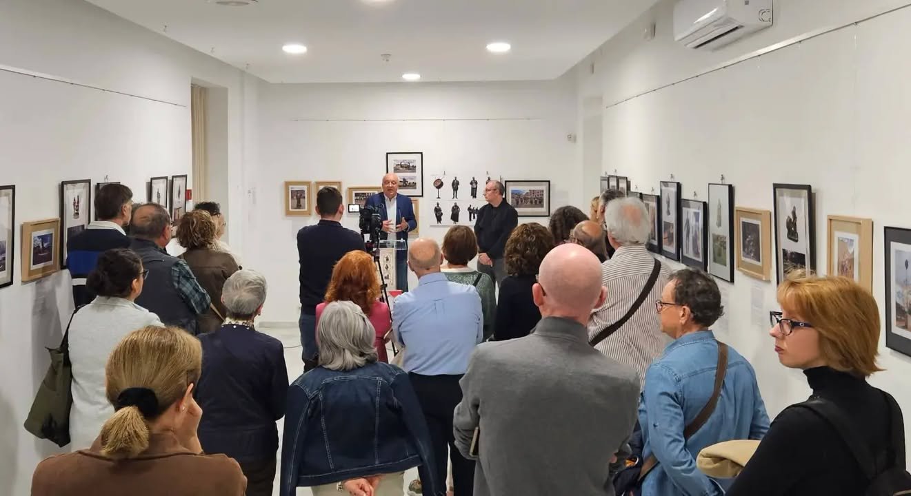 Hellín invita a descubrir la exposición «Arte en la calle: Memoria en la ciudad» hasta el 12 de noviembre