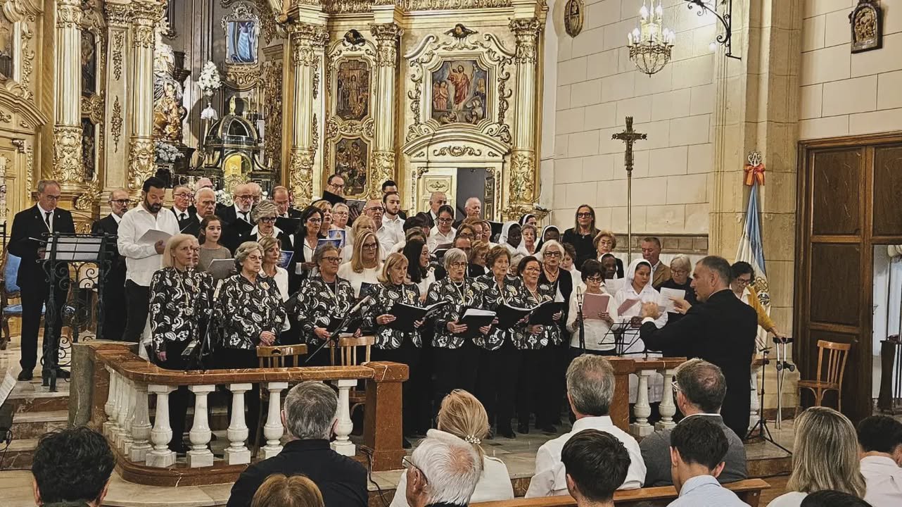 Hellín se vuelca con el XVIII Encuentro de Corales en honor a San Rafael y su 25.º aniversario