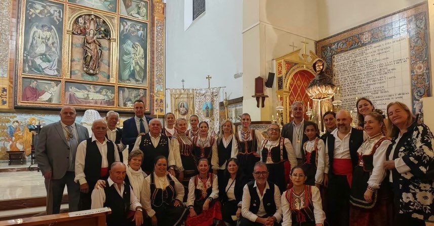 Talavera la Nueva rinde tributo a San Francisco de Asís con misa y tradiciones locales